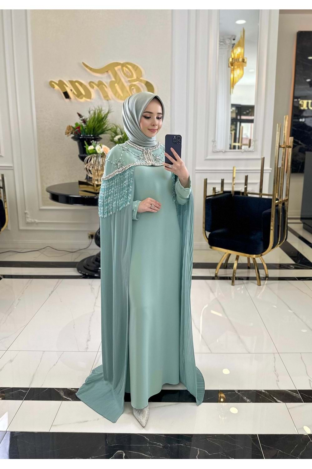 DARLAQUE ABAYA