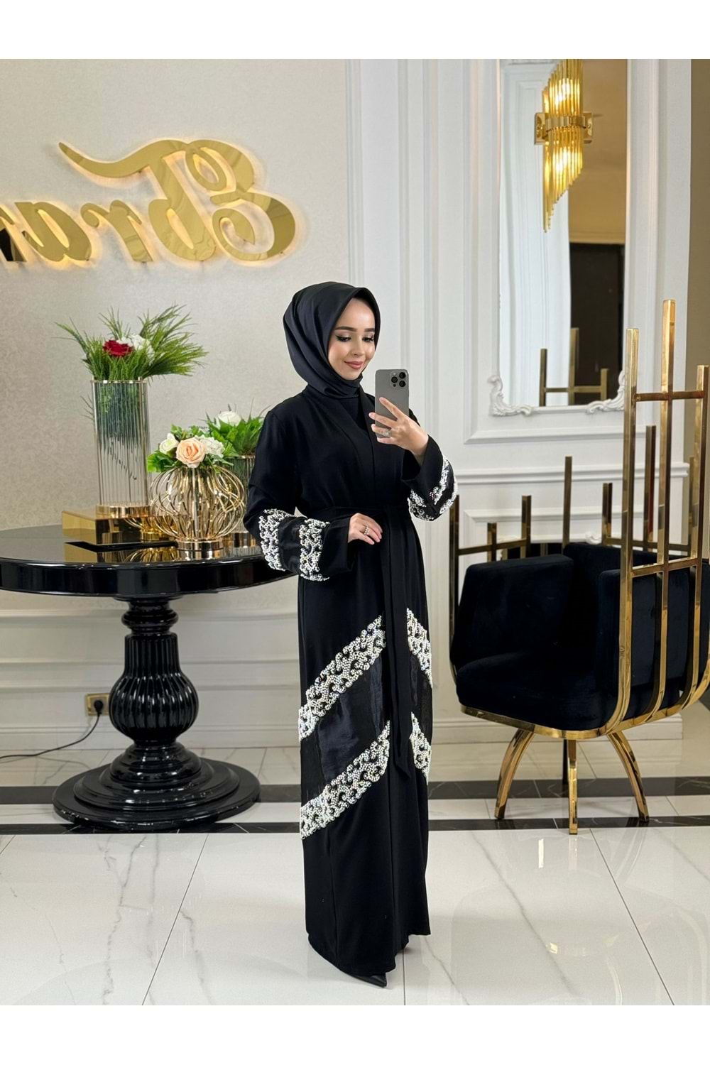 ZAREEN PEARL ABAYA