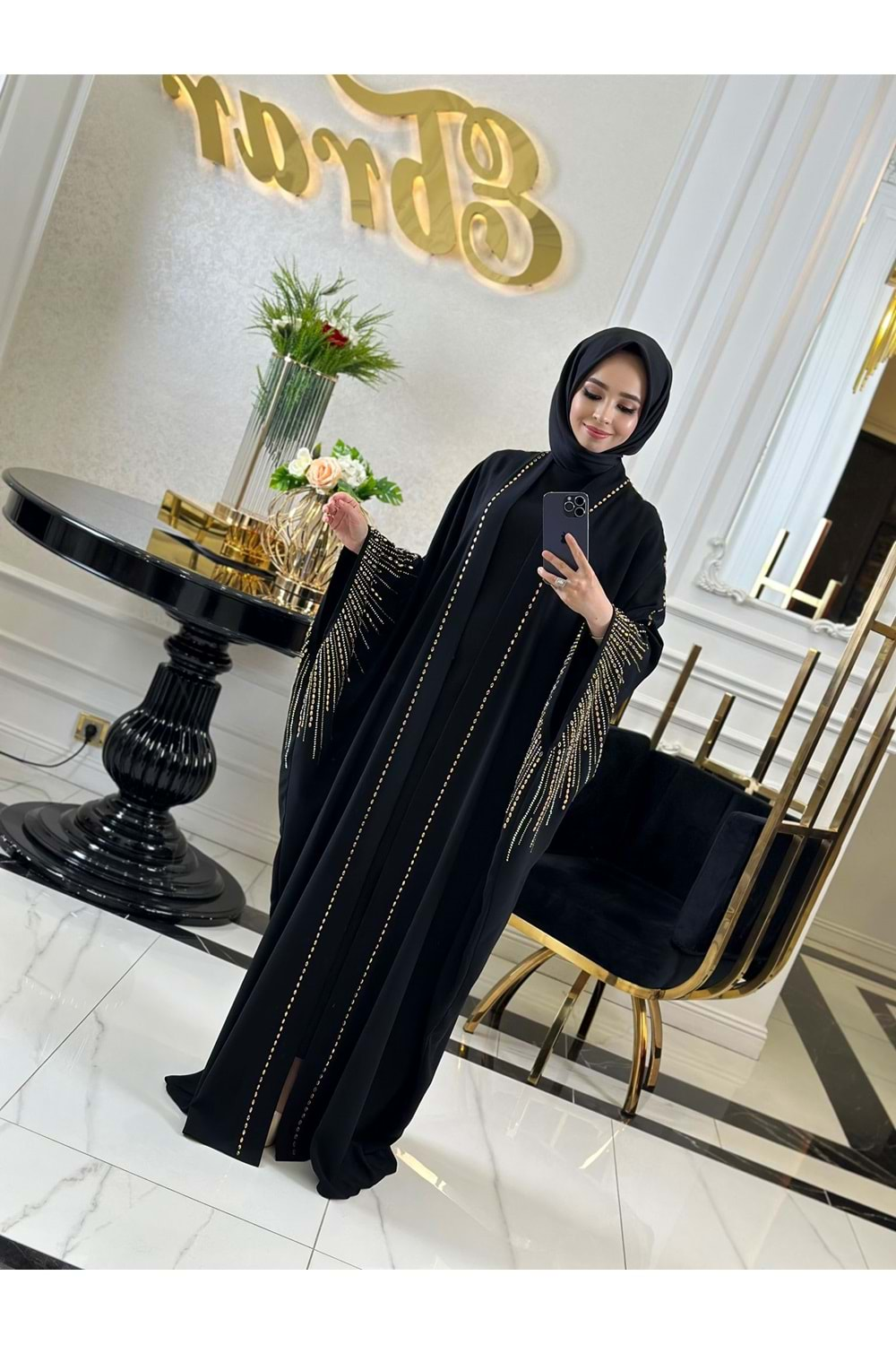 JAYLA ABAYA