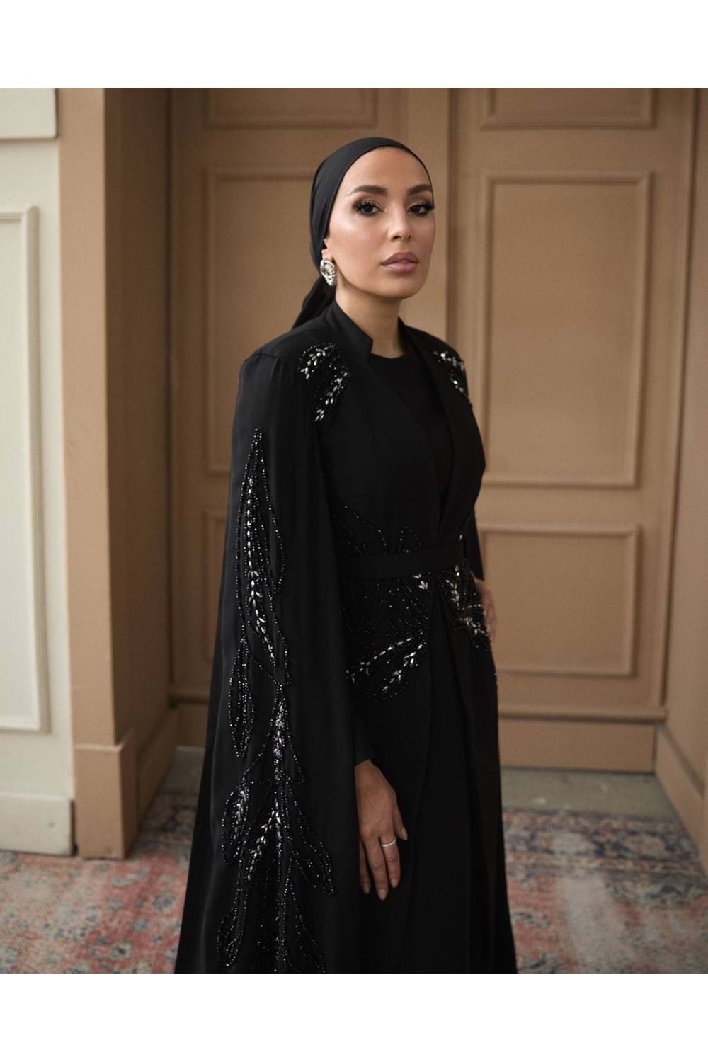 BERRA VIP ABAYA SİYAH