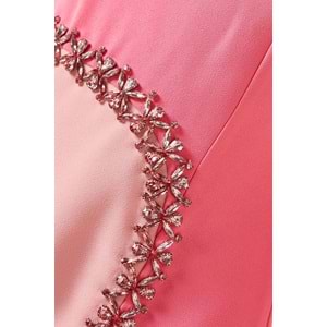 BATHILDA DRESS PEMBE