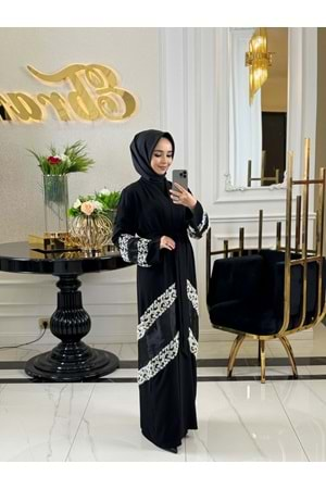 ZAREEN PEARL ABAYA