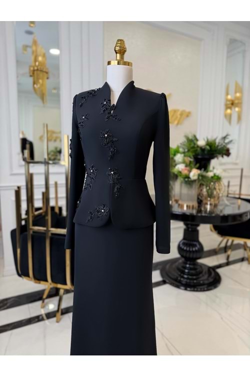 SELQE DRESS SİYAH