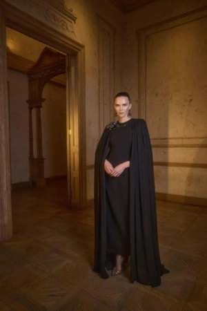 RENETA ELBİSE SİYAH